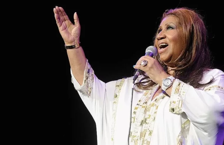 Jury rules document found in Aretha Franklin’s couch is valid will