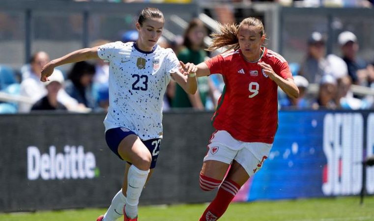 Wales forward signs for Charlton Athletic Women