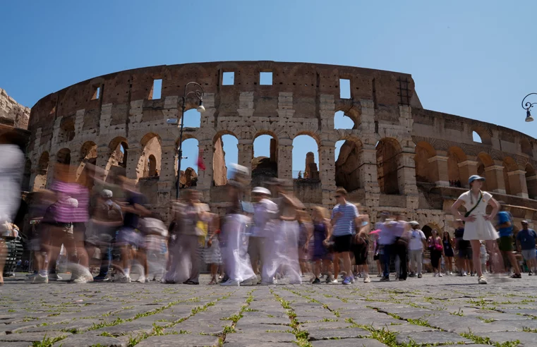 Swiss teen filmed defacing Rome’s ancient Colosseum