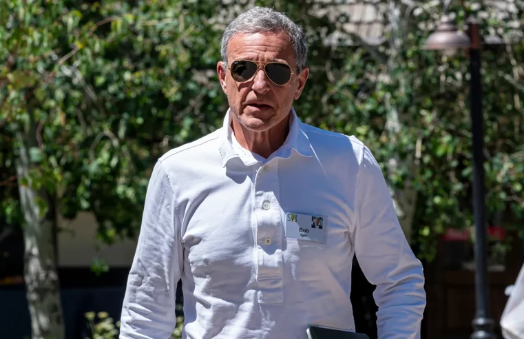 Business: Bob Iger is supposed to save Disney from default