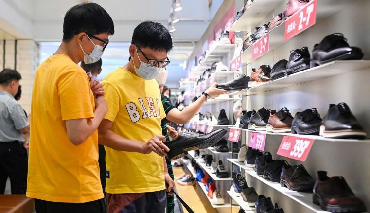 China suspends youth unemployment data after record high