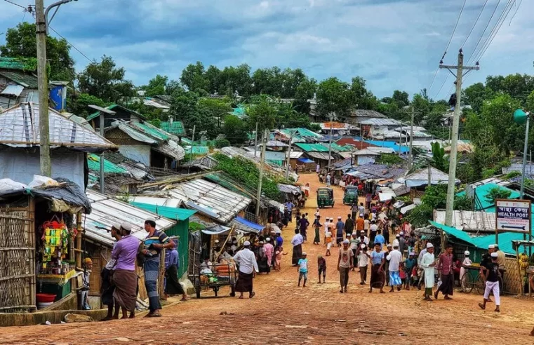 Rohingya: Gang violence stalks world’s largest refugee camp