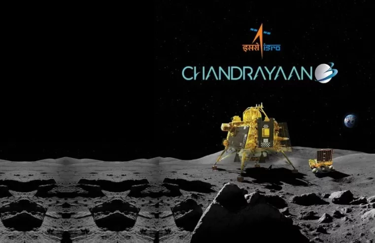 india’s Moon lander aims for historic lunar south pole landing