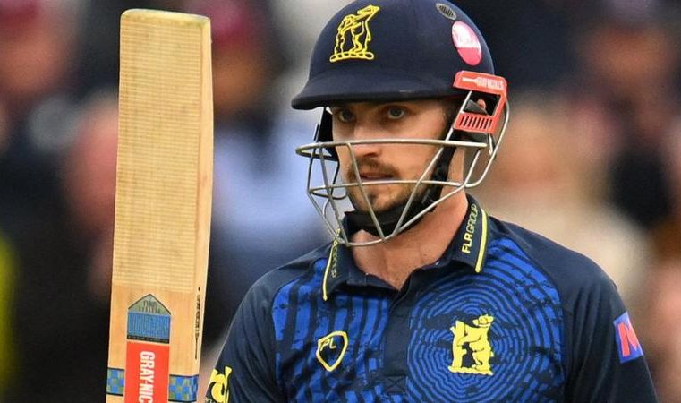 One-Day Cup: Warwickshire seal semi-final