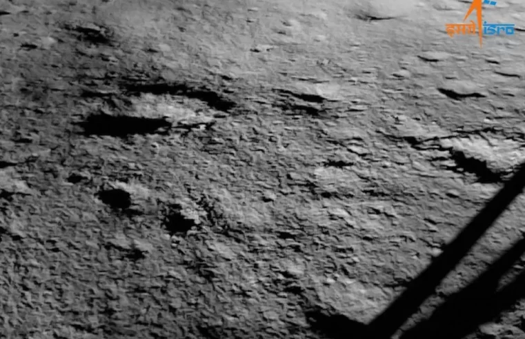 India lunar rover Pragyaan takes a walk on the Moon