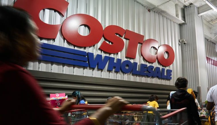 Costco chief executive Craig Jelinek will step down