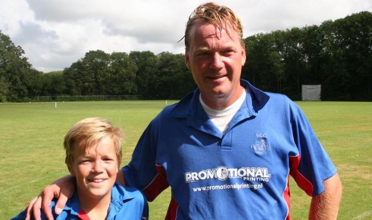 Bas de Leede and father Tim on bad tracksuits