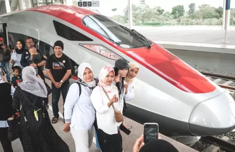 Indonesia opens Whoosh high-speed railway