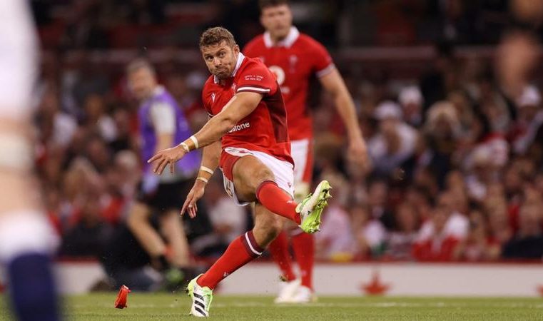 Wales great to retire from international rugby