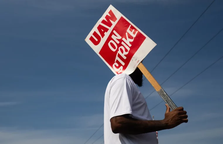 UAW expands strike, hitting Ford’s largest factory