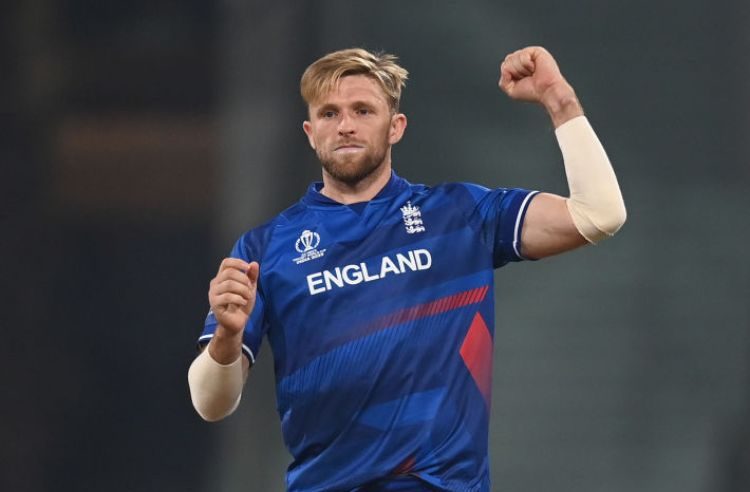 England’s treatment of bowler set to retire from internationals