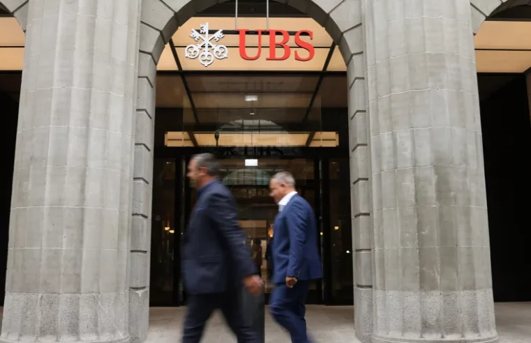 UBS posts large loss on costs of Credit Suisse takeover